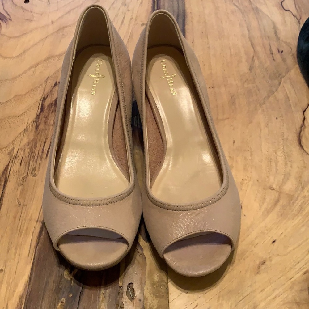 Cole Haan wedges size 8AA